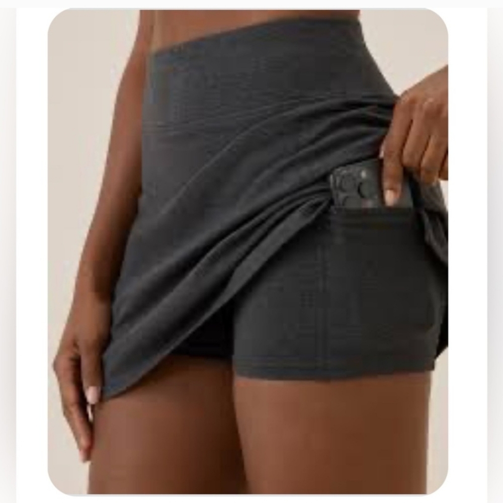 Pact Women's Black Skort Size Medium - Picture 2 of 7